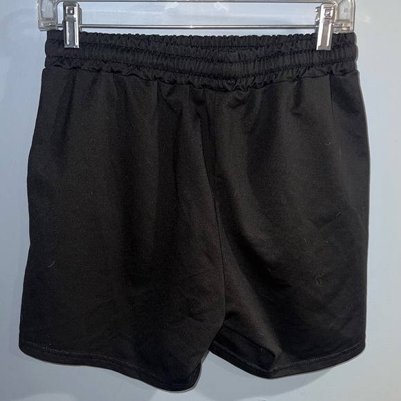 Black nasa shorts - Picture 3 of 4